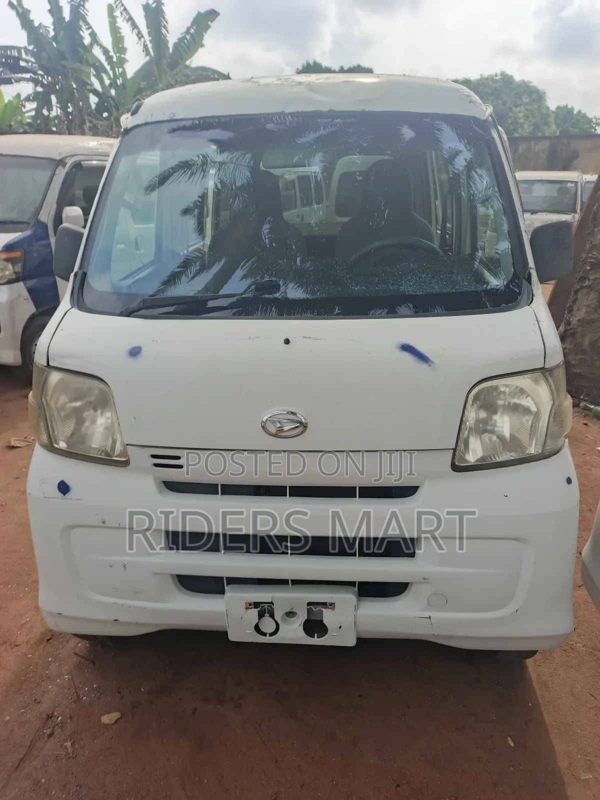 Daihatsu Hijet 2020 White