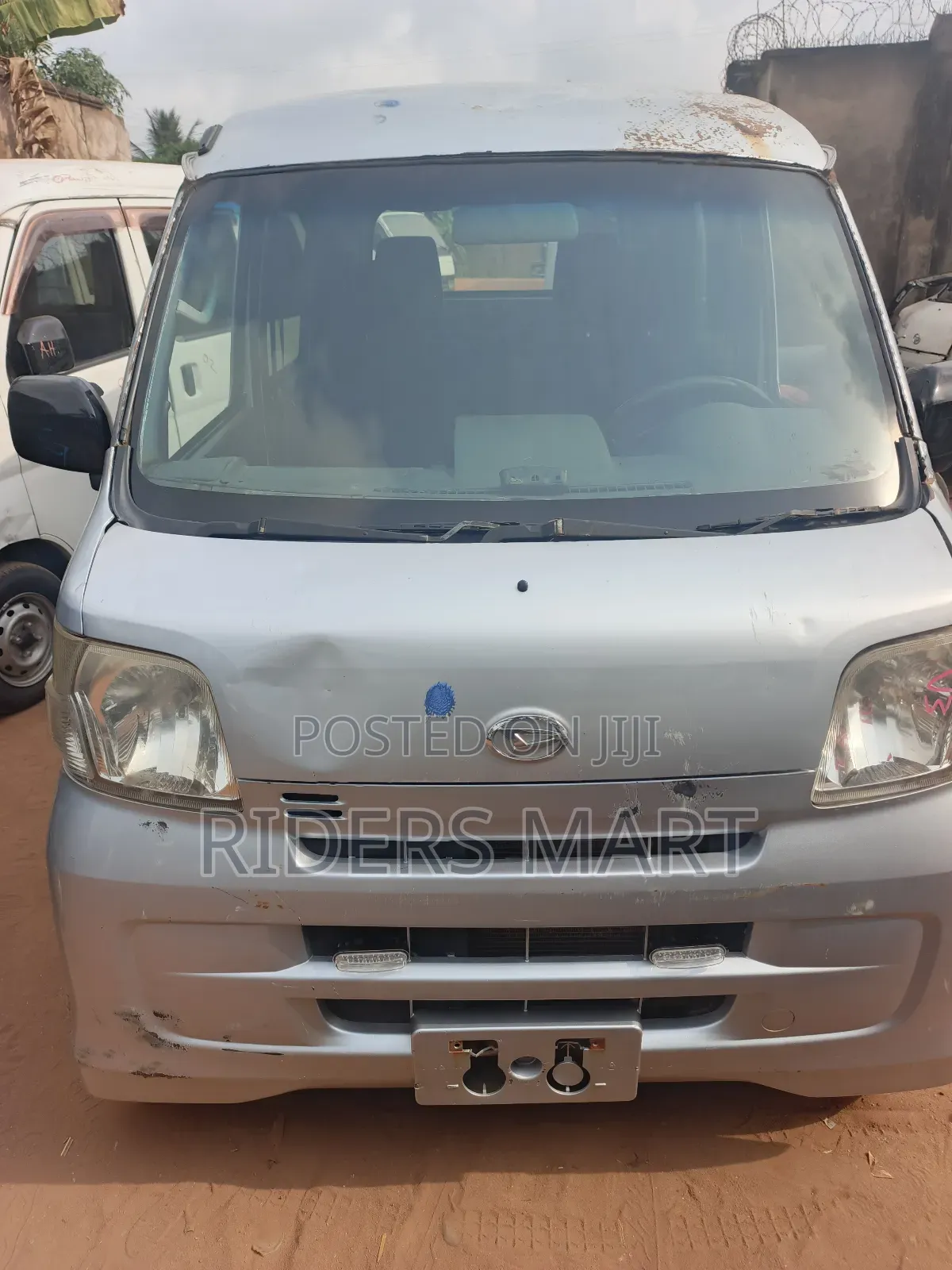 Daihatsu Hijet 2020 White