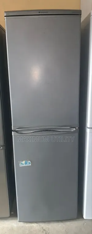 Hotpoint White N Ash Colur 260 LTRS Uk Used Fridge Wit Evaporator .