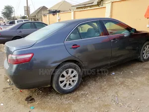 Toyota Camry XLE 4dr Sedan (2.4L 4cyl 5A) 2007 Gray
