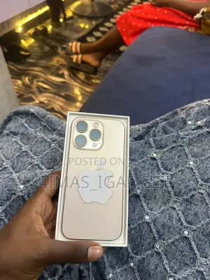 Apple iPhone 16 Pro 256 GB Gold