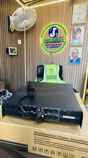 Cvr 4channel Powered Amplifier 4000w