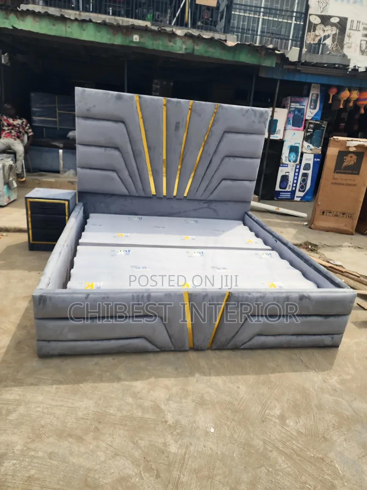 High Quality Executive 6by6 Bed Stand.