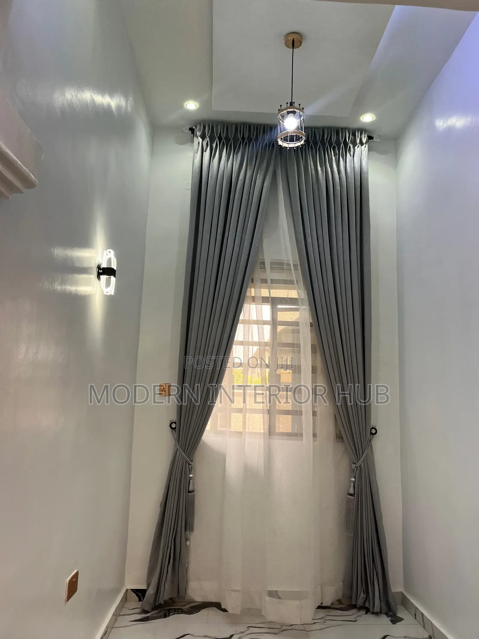 Pleaded Curtain