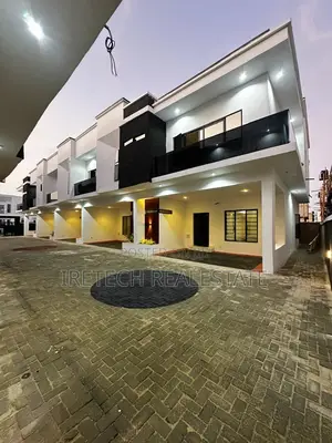 3bdrm Townhouse/Terrace in Ikota Gra for sale