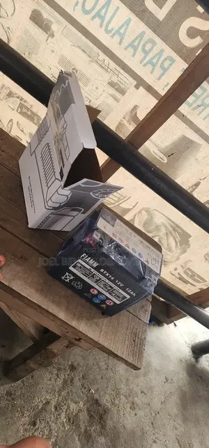 Ml350 2013 Big Auxiliary Battery