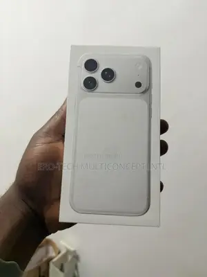 New Apple iPhone 17 Pro Max 256 GB Silver