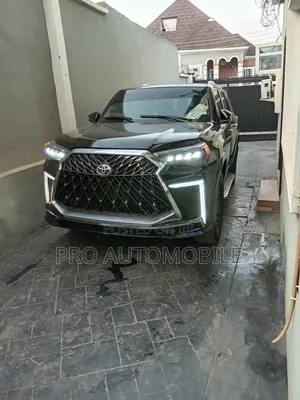 Toyota 4-Runner Limited 2WD 2012 Black