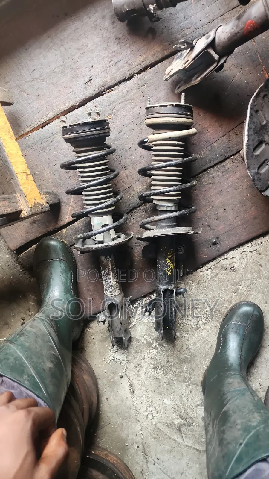 Complete Front Shock Mazda 2 2015 2016 2017 2018 2019 2020 2022 2023