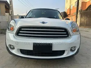Mini Countryman Base 2013 White