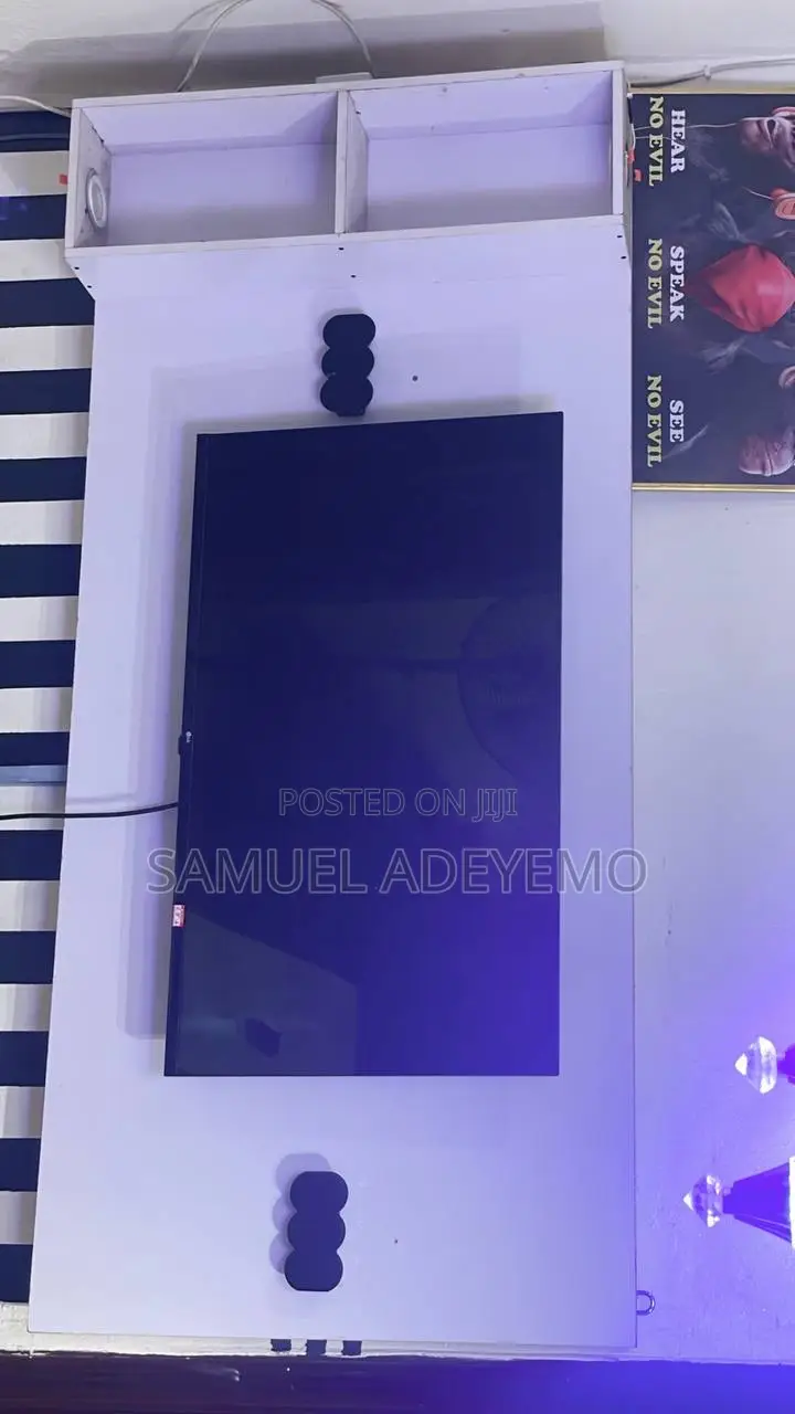 Console for Tv