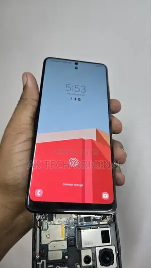 Samsung Galaxy S20 Ultra Quality Oled Screen( Free Installation)