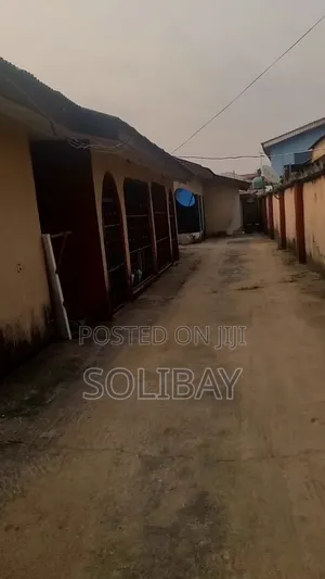 3bdrm Block of Flats in Obio-Akpor for sale