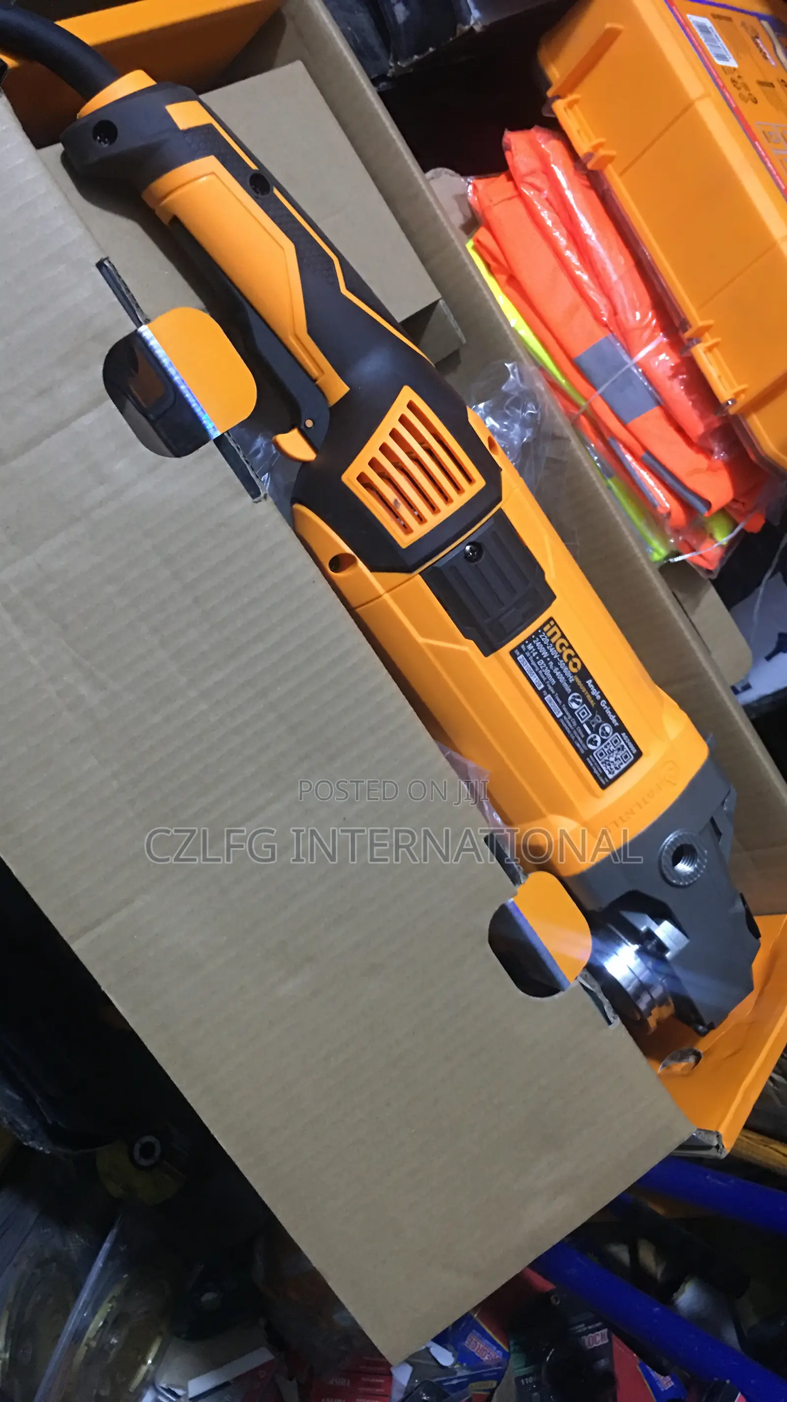 2400 Watts, 9" Angle Grinder/ Filling Machine