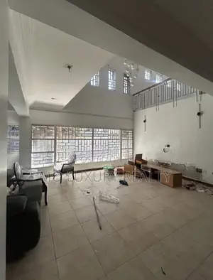 4bdrm Duplex in Lekki Phase 1 for rent