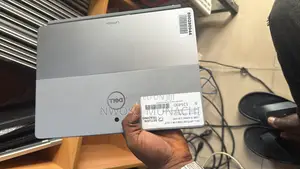 Laptop Dell Latitude 7200 2-in-1 8GB Intel Core I5 SSD 256GB