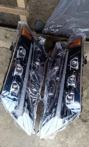 Upgrade Headlamp Toyota Venza 2010-2015 3 Torch