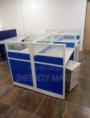 4 Seater Work Station