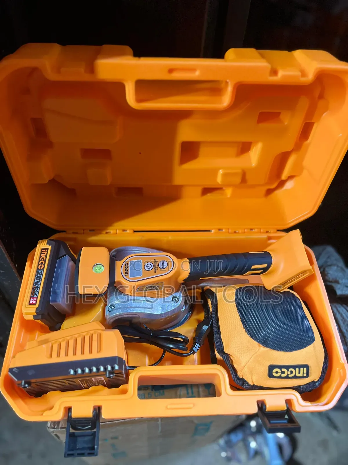 Ingco Cordless Tiles Vibration Machine