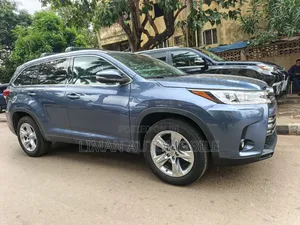 Toyota Highlander Limited 4x4 V6 (3.5L 6cyl 8A) 2018 Blue