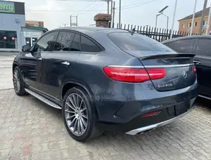 Mercedes-Benz GLE-Class AMG GLE 43 4MATIC 2017 Gray