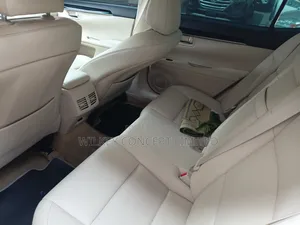 Lexus ES 2014 White