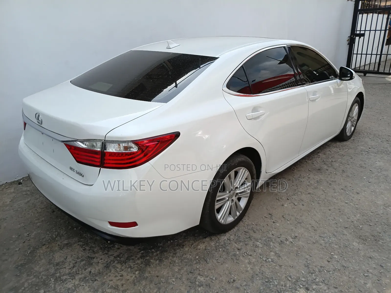 Lexus ES 2014 White