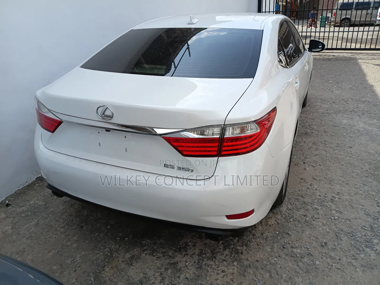 Lexus ES 2014 White