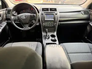 Toyota Camry LE 4dr Sedan (2.5L 4cyl 6A) 2015 Black