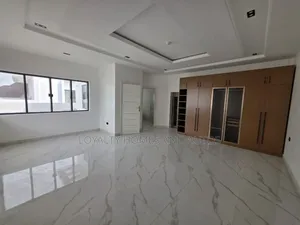 4bdrm Duplex in Adeniyi Jones for sale