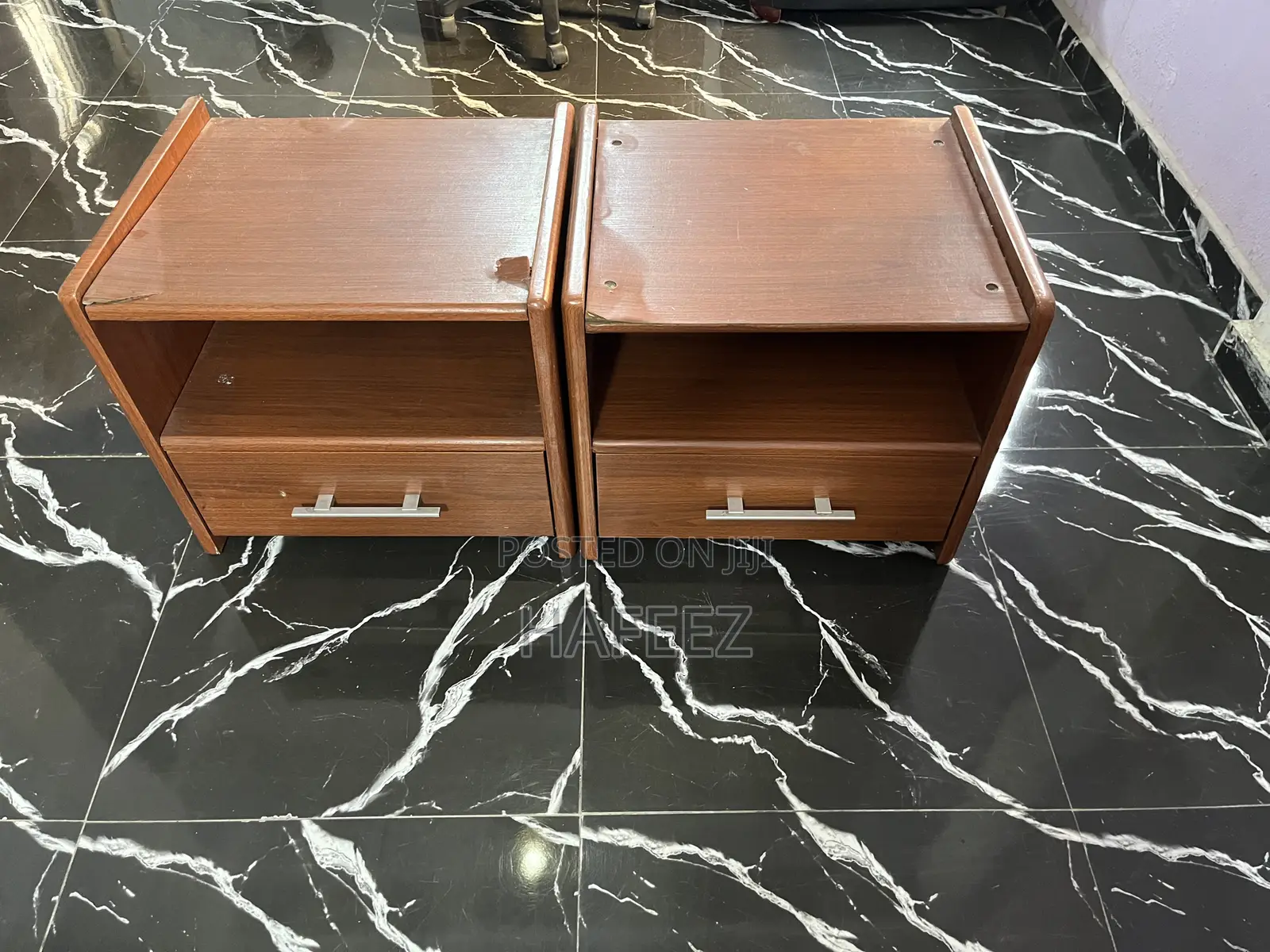 2 Bedside Table