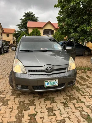 Toyota Corolla Verso 2007 Gray