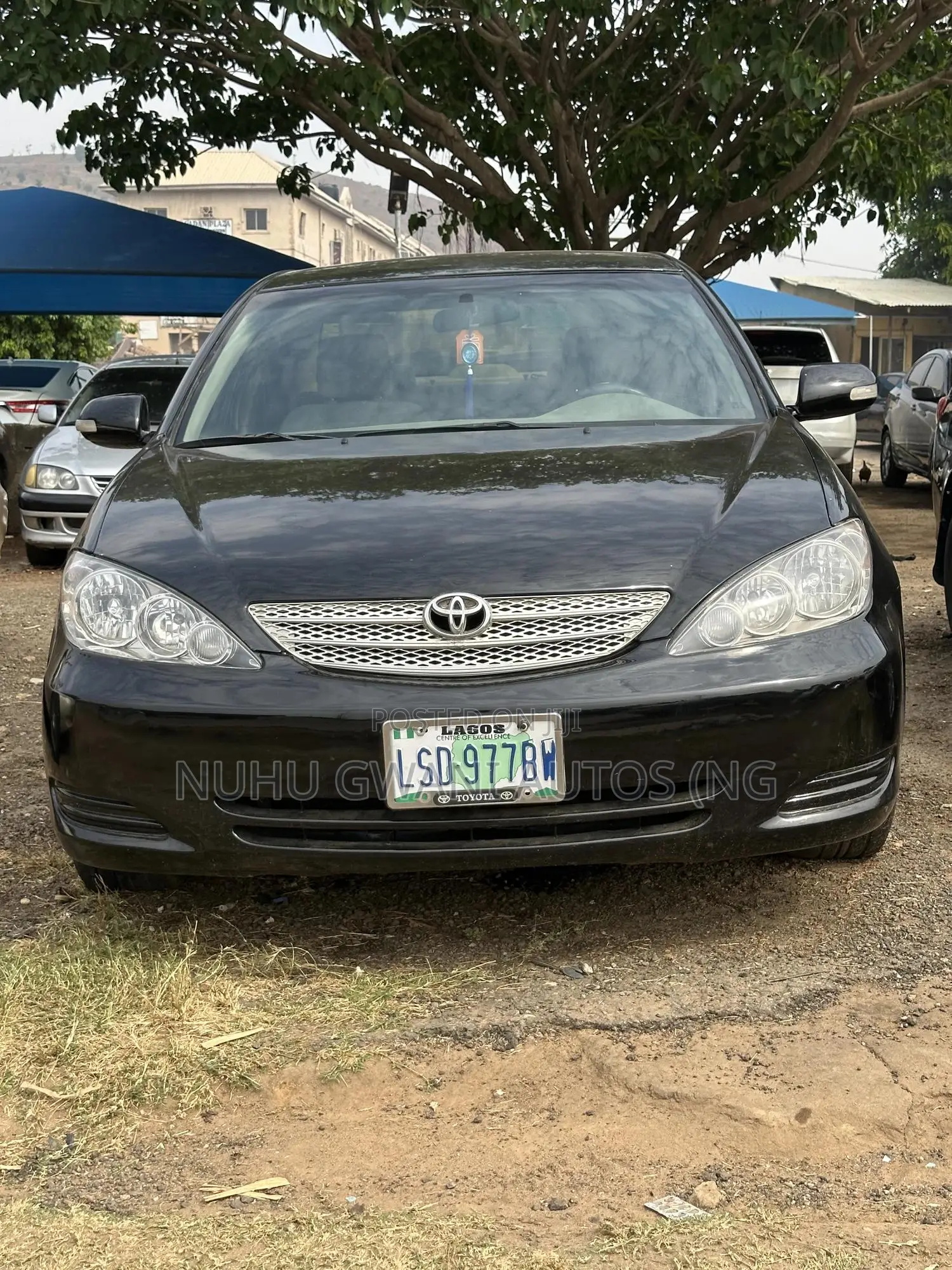 2003 Toyota Camry LE 4dr Sedan (2.4L 4cyl 5M)