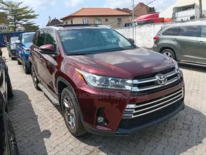 Toyota Highlander Limited Platinum 4x4 V6 (3.5L 6cyl 8A) 2018 Burgundy