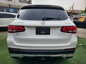 Mercedes-Benz GLC-Class 2017 White