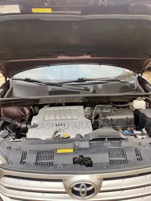 Toyota Highlander Limited 3.5L 2WD 2013 Brown