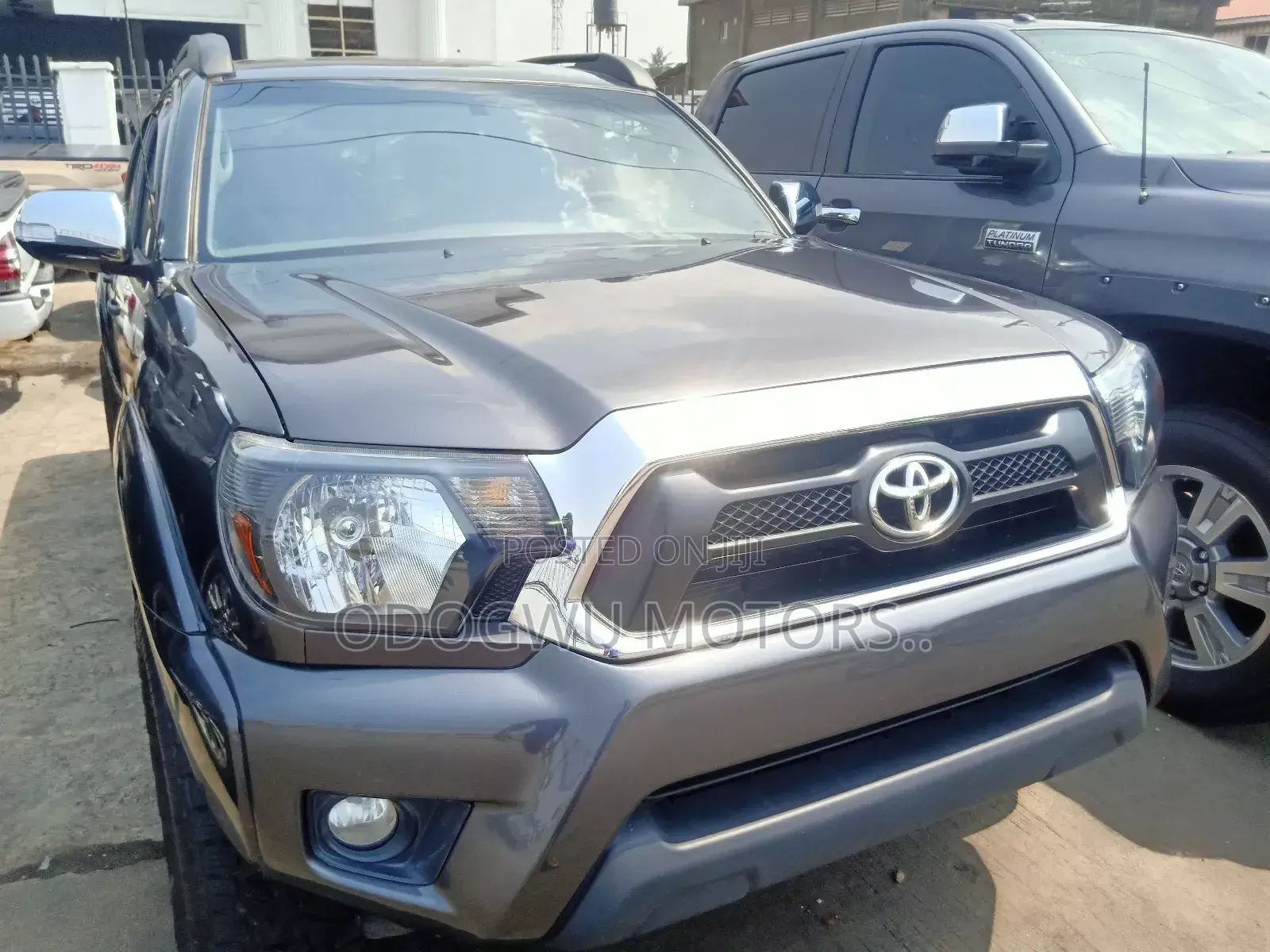 Toyota Tacoma 2013 Black