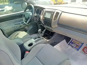 Toyota Tacoma 2013 Black
