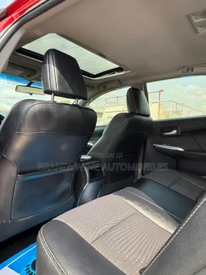 Toyota Camry SE 4dr Sedan (2.5L 4cyl 6A) 2013 Red