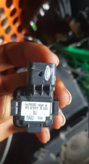Factory Followcome Reverse Camera Ford Explorer 2013