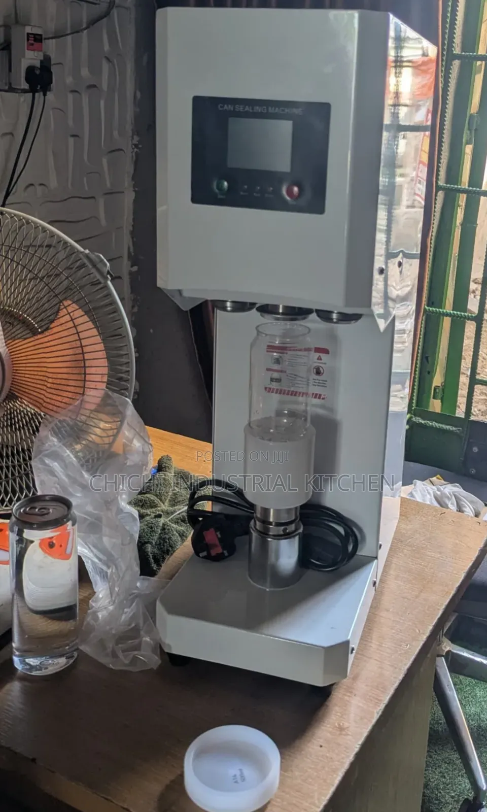 Automatic Can Sealing Machine