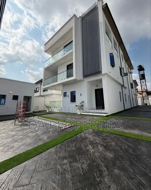 5bdrm Duplex in Ibadan for sale