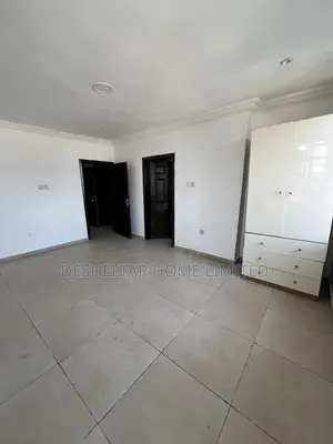 3bdrm Shared Apartment in Southern View Estate, Chevron for rent