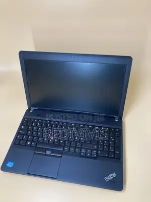 Laptop Lenovo ThinkPad Edge E530 4GB Intel Core I3 HDD 320GB