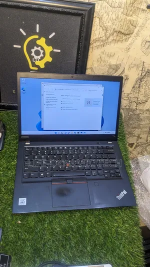 Laptop Lenovo ThinkPad T14s Gen 1 16GB Intel Core i7 SSD 256GB