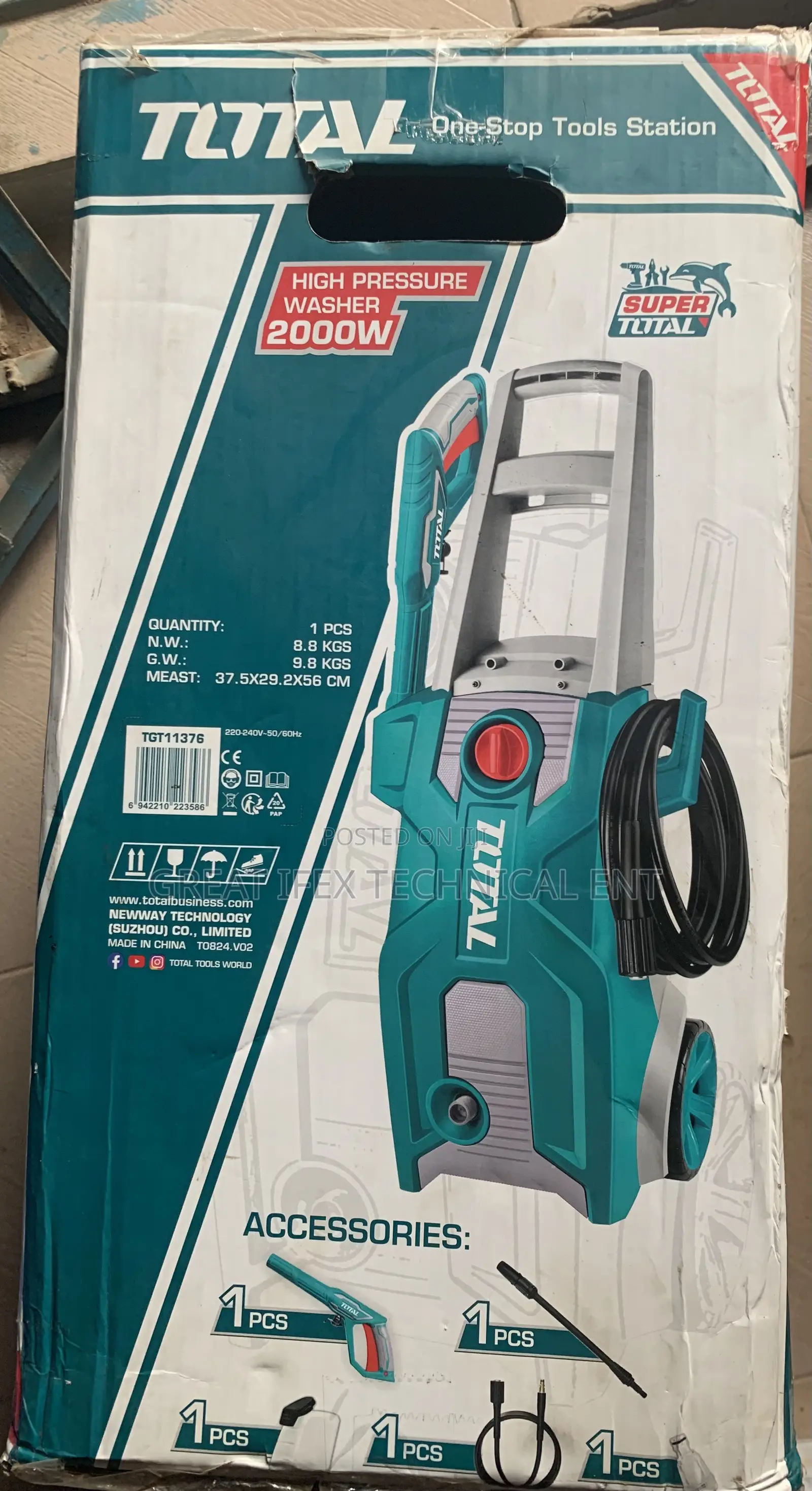 Total Pressure Washer 2000w