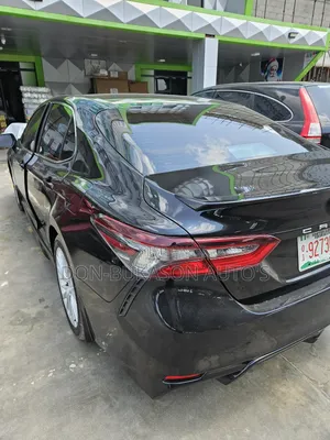 Toyota Camry SE 2022 Black