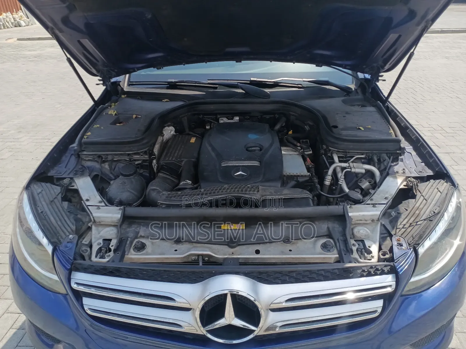 Mercedes-Benz GLC-Class 2017 Blue