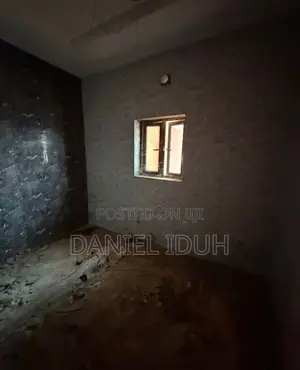 4bdrm Townhouse/Terrace in Jahi for sale