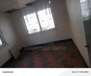 To Let: A Newly Renovated 3bedroom Duplex 4 Office Use Off Toyin STR